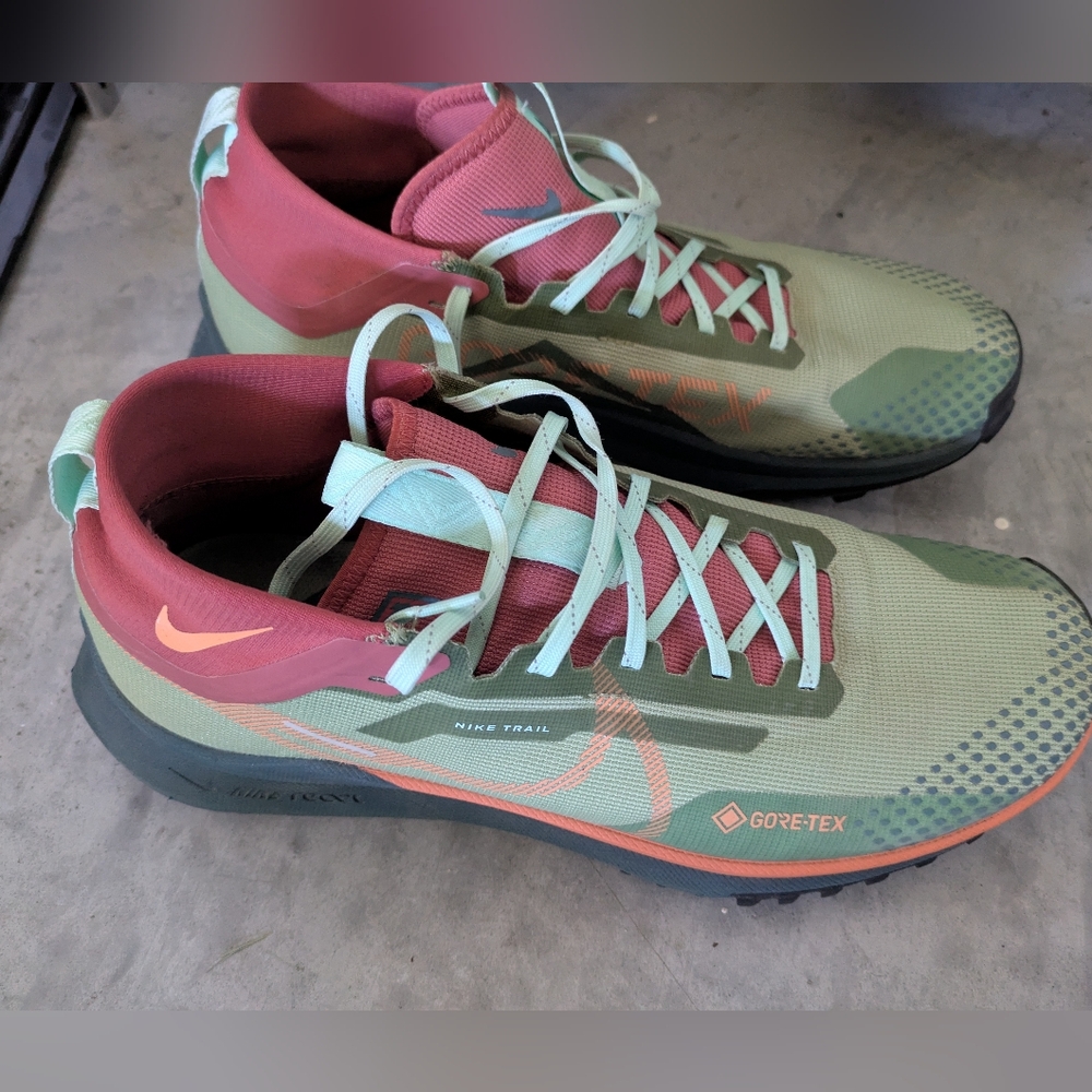 Nike Trail Gore-Tex Running Shoes